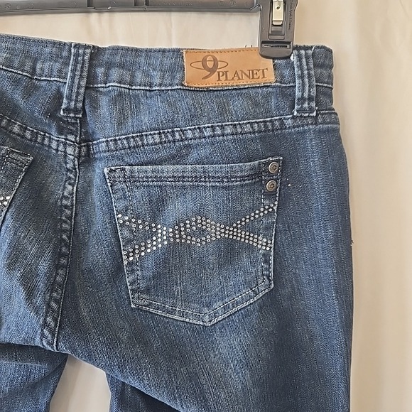 Nine Planet Jeans Wide Leg Dark Wash Size 13 With Embellished Back Pockets - Picture 6 of 16